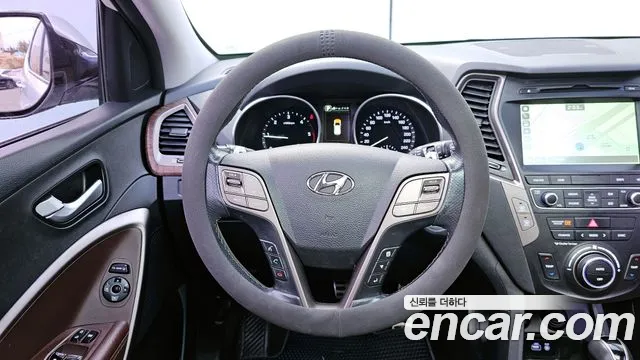 Hyundai Santafe 2017 — фото 13