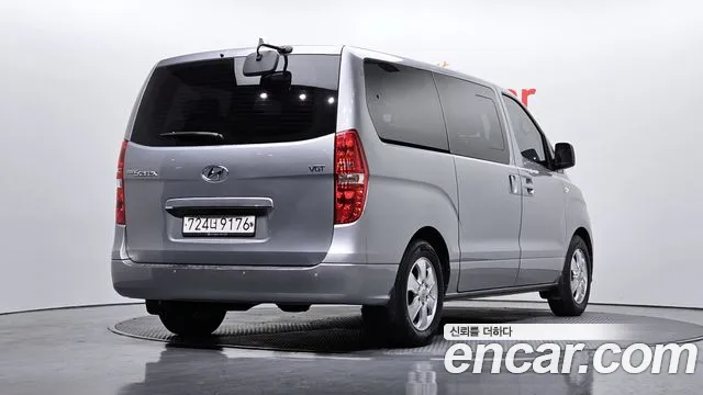 Hyundai Starex 2019 — фото 2