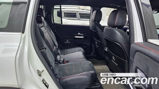 Mercedes-Benz GLB-Class 2022 — фото 12