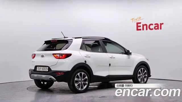 Kia Stonic 2018 — фото 2
