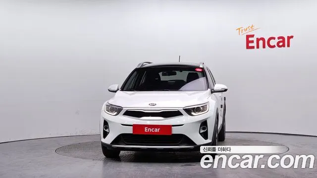 Kia Stonic 2018 — фото 3