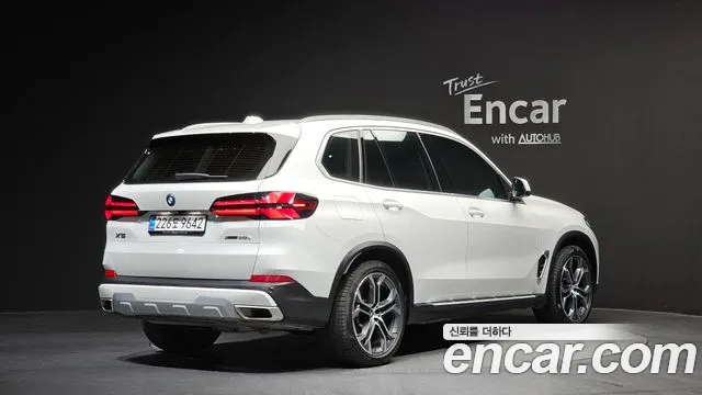 BMW X5 2025 — фото 2