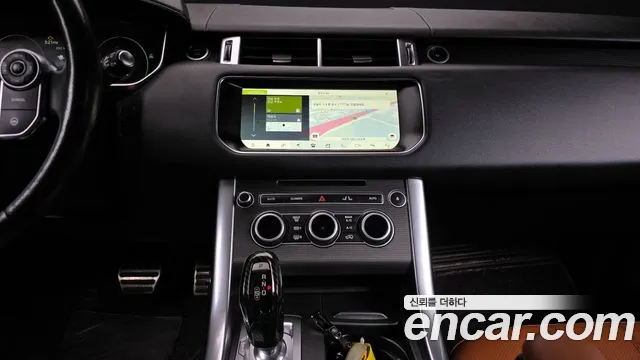 Land Rover Range Rover Sport 2017 — фото 14