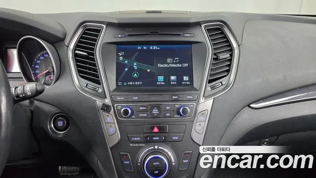Hyundai Santafe 2015 — фото 14