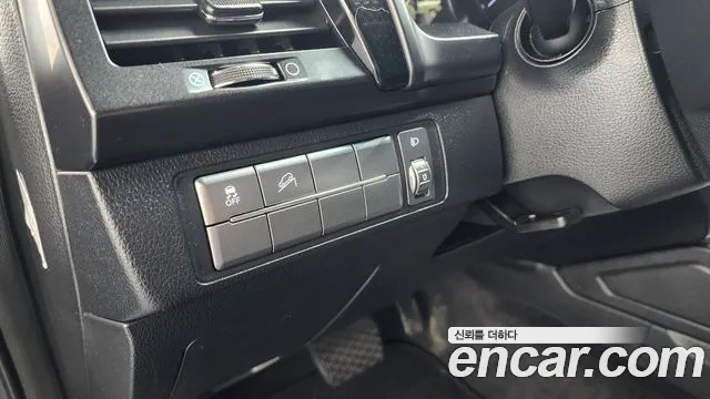 KG_Mobility_Ssangyong Rexton 2020 — фото 14