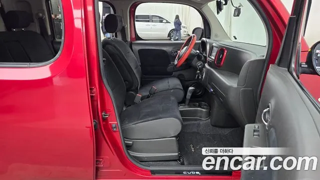 Nissan Cube 2011 — фото 11