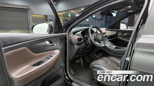 Hyundai Santafe 2021 — фото 11