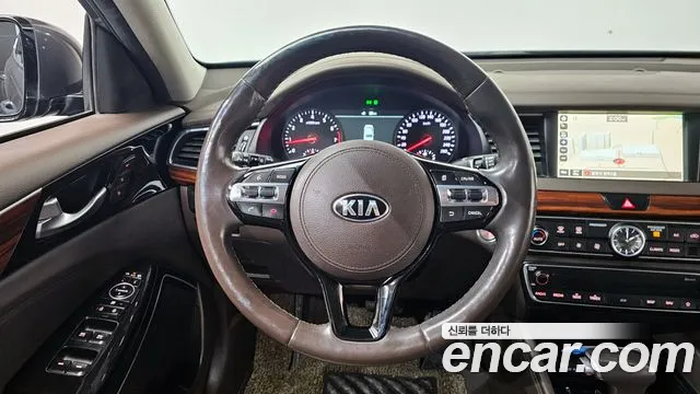 Kia K7 2017 — фото 13