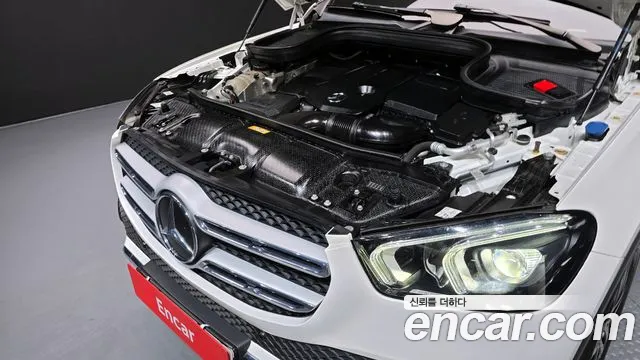 Mercedes-Benz GLE-Class 2020 — фото 6