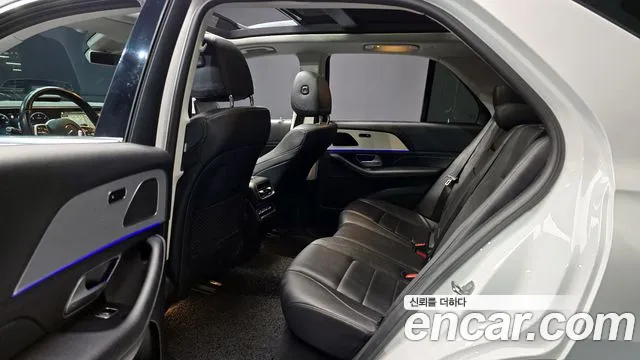Mercedes-Benz GLE-Class 2020 — фото 12