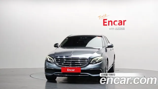 Mercedes-Benz E-Class 2020 — фото 3