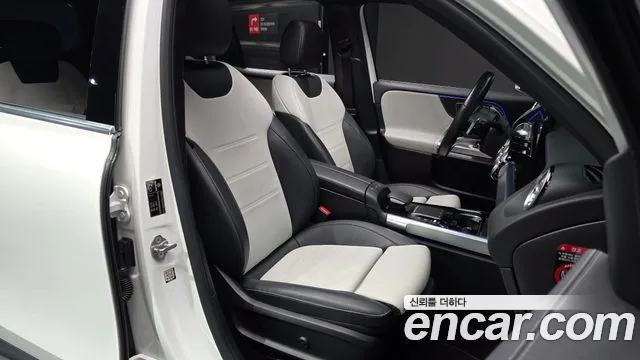 Mercedes-Benz GLB-Class 2021 — фото 10