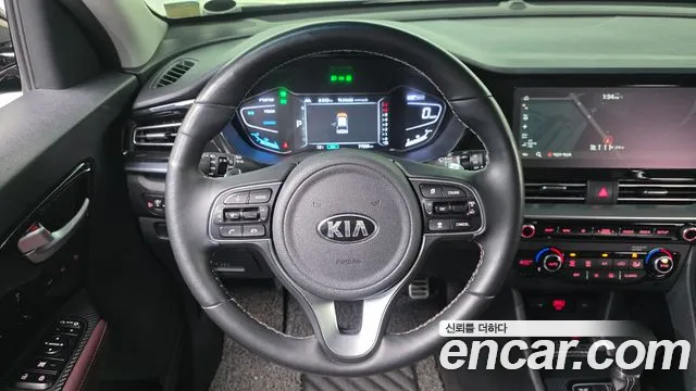 Kia Niro 2020 — фото 14