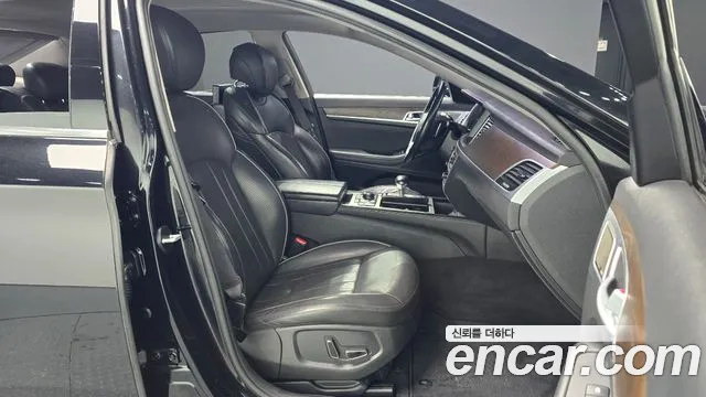 Genesis G80 2017 — фото 10