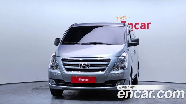 Hyundai Starex 2017 — фото 3