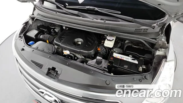 Hyundai Starex 2017 — фото 6