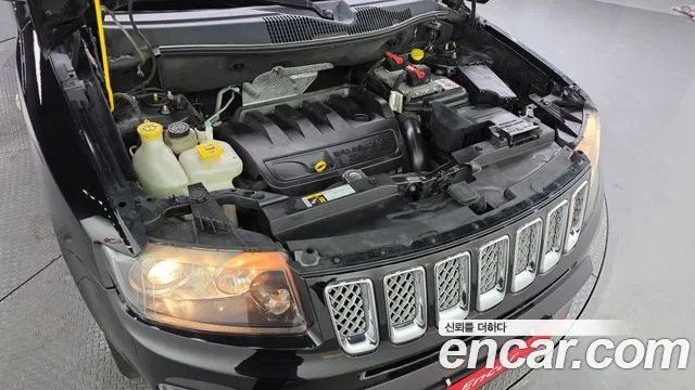 Jeep Compass 2015 — фото 6