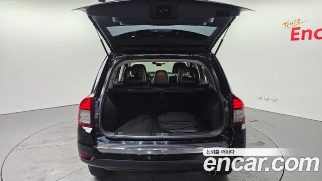 Jeep Compass 2015 — фото 20