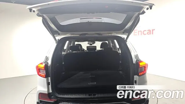 KG_Mobility_Ssangyong Rexton 2020 — фото 20