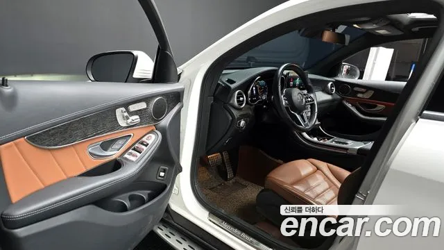 Mercedes-Benz GLC-Class 2023 — фото 11