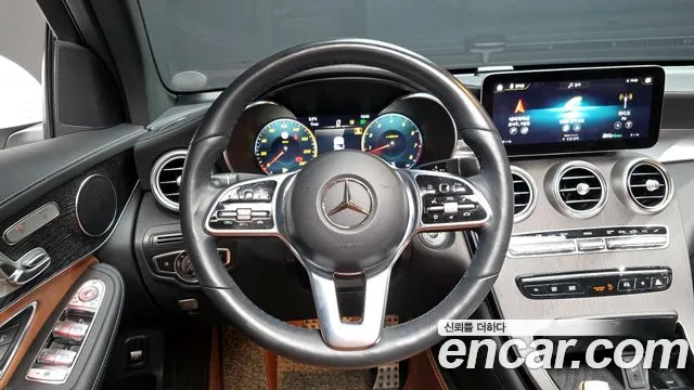 Mercedes-Benz GLC-Class 2023 — фото 13