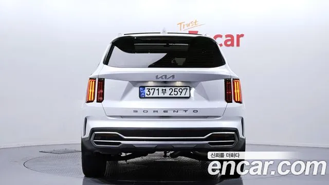 Kia Sorento 2022 — фото 4