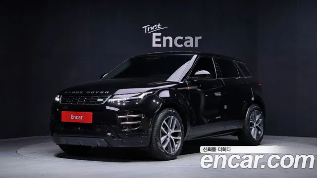 Land Rover Range Rover Evoque 2025 — фото 1