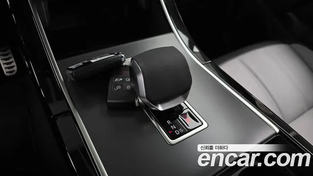Land Rover Range Rover Evoque 2025 — фото 9