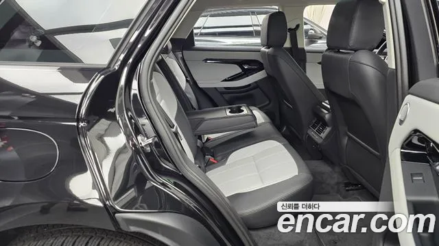 Land Rover Range Rover Evoque 2025 — фото 12