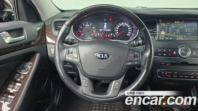 Kia K7 2016 — фото 13