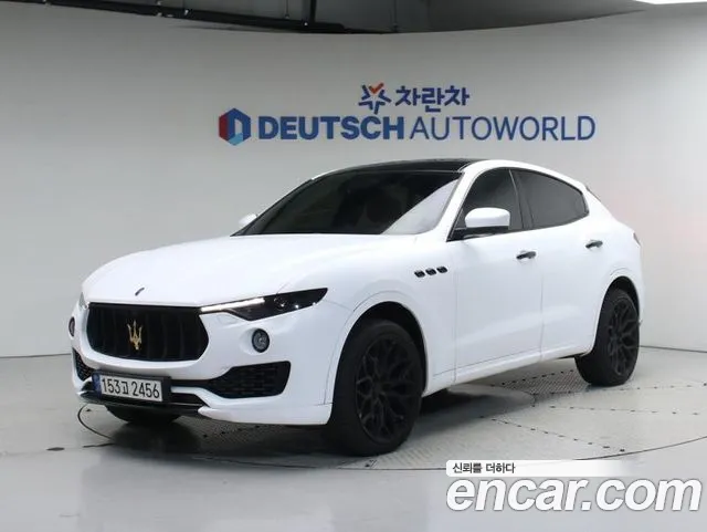 Maserati Levante 2017 — фото 1