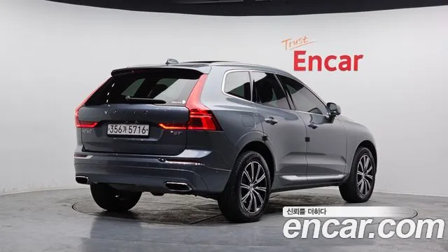 Volvo XC60 2020 — фото 2