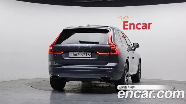 Volvo XC60 2020 — фото 4