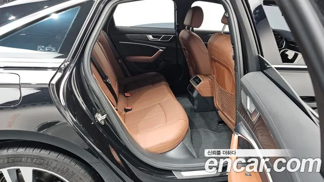 Audi A6 2023 — фото 12