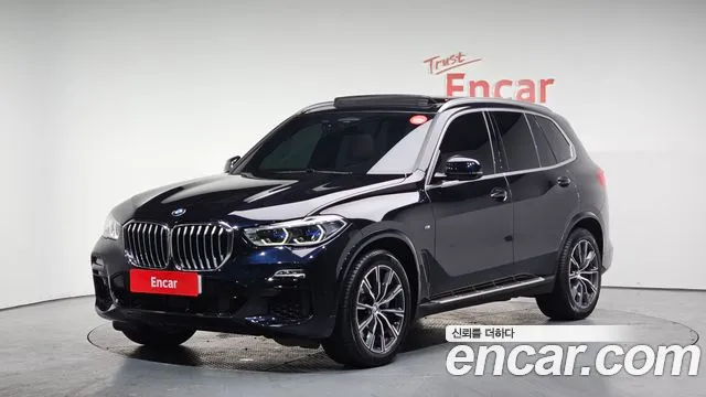 BMW X5 2021 — фото 1