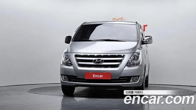 Hyundai Starex 2016 — фото 3