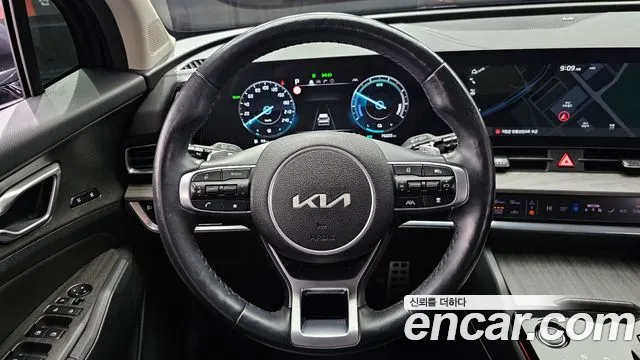 Kia Sportage 2022 — фото 13