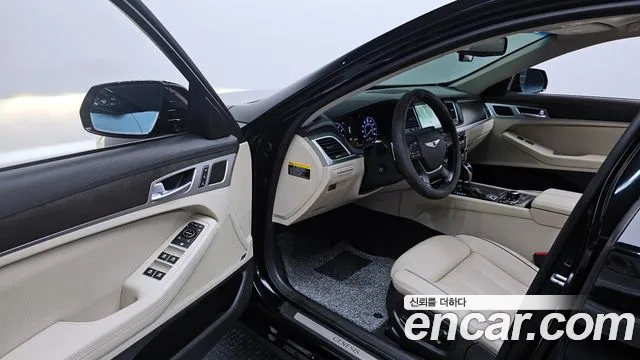 Hyundai Genesis 2016 — фото 11