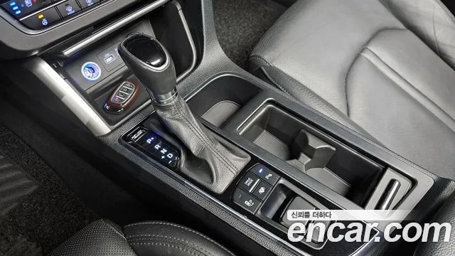 Hyundai Sonata 2016 — фото 9
