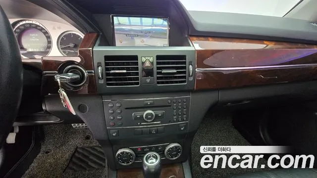 Mercedes-Benz GLK-Class 2010 — фото 16