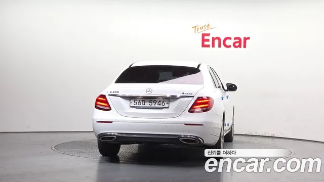 Mercedes-Benz E-Class 2019 — фото 4