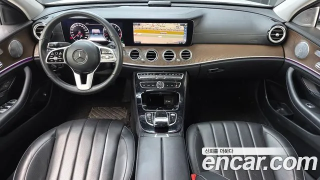 Mercedes-Benz E-Class 2019 — фото 7