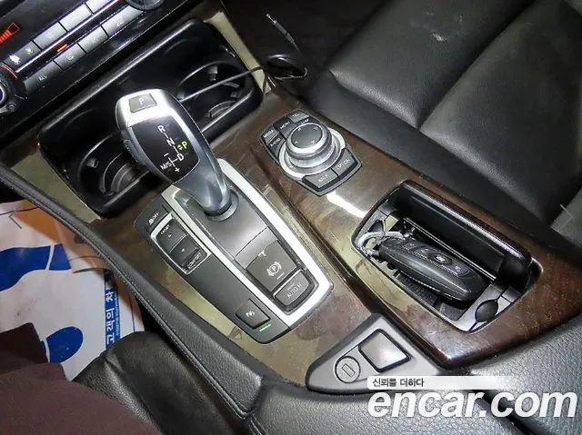 BMW 5-Series 2013 — фото 12