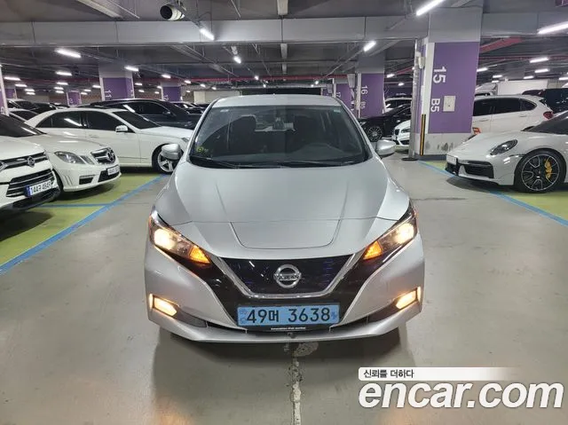 Nissan Leaf 2019 — фото 1