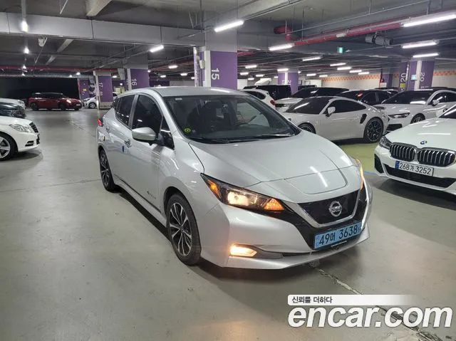 Nissan Leaf 2019 — фото 2