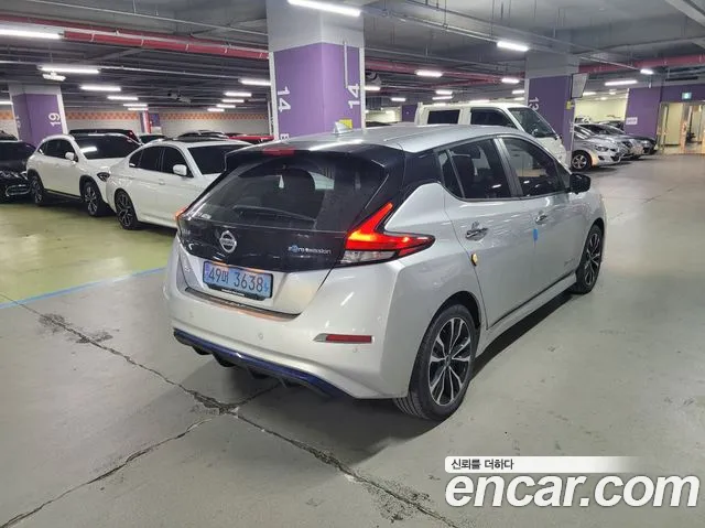 Nissan Leaf 2019 — фото 4