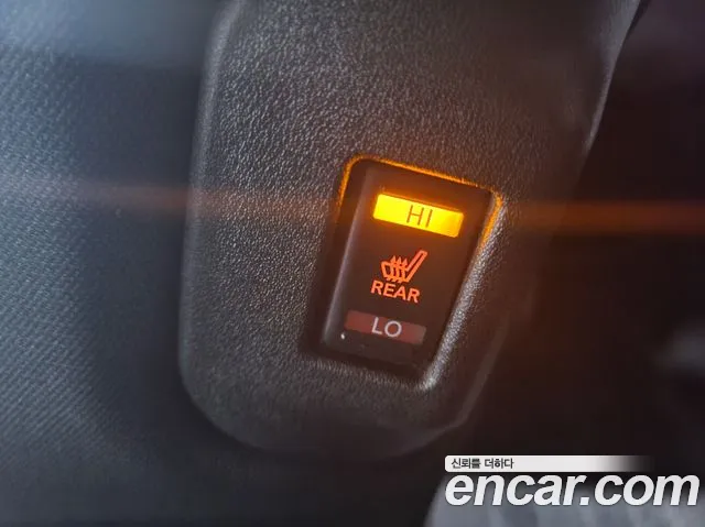 Nissan Leaf 2019 — фото 16
