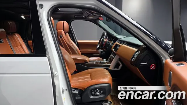 Land Rover Range Rover 2016 — фото 10