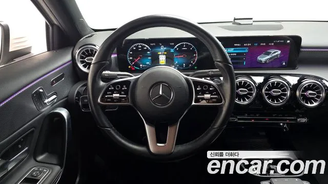 Mercedes-Benz A-Class 2021 — фото 13