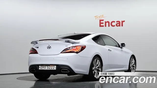 Hyundai Genesis 2015 — фото 2